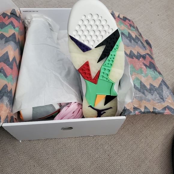Jordan 7 Retro SE Hare